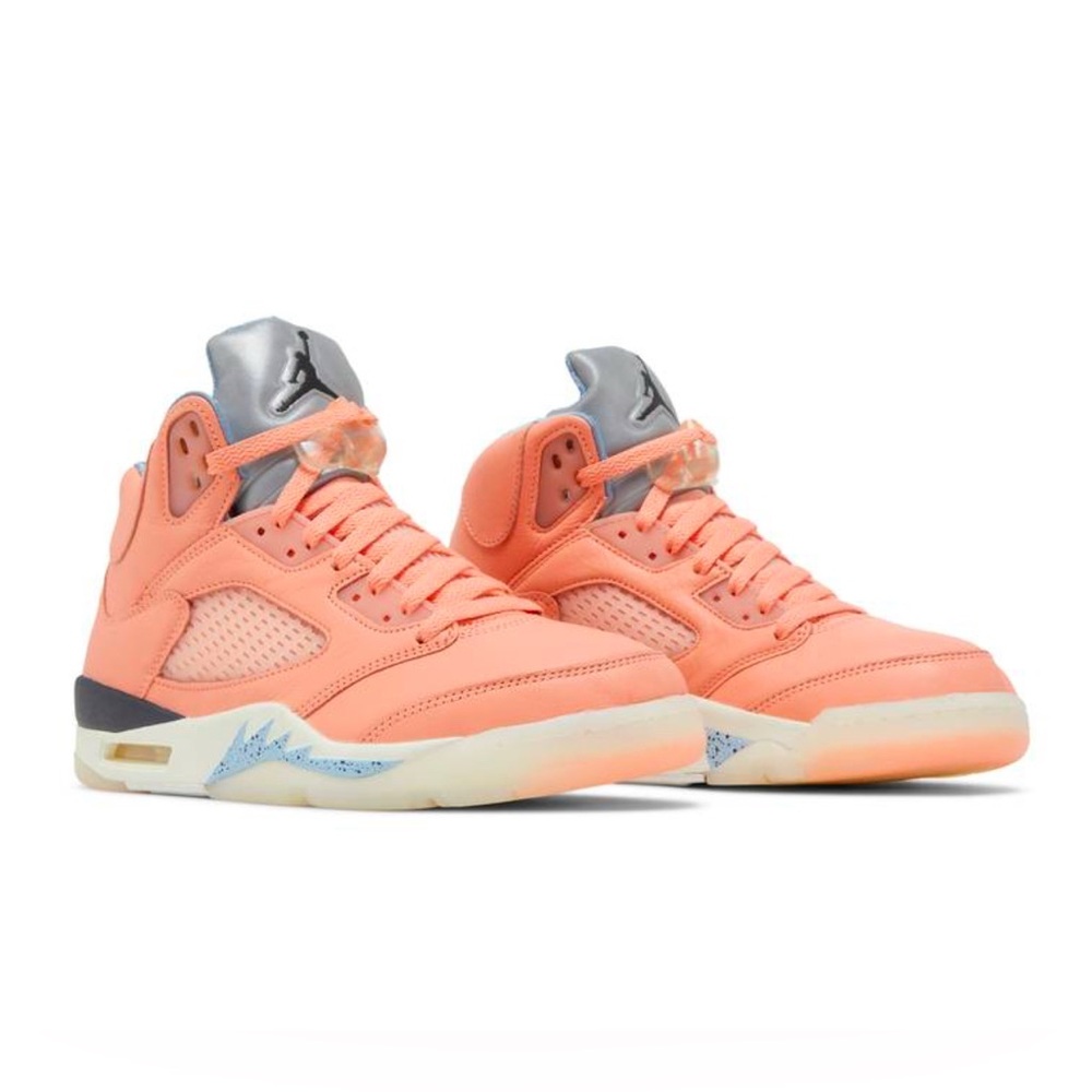 Air Jordanian 5 Retro Crimson Bliss sneakers